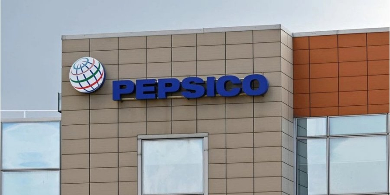 PepsiCo і Mars внесли до списку міжнародних спонсорів війни