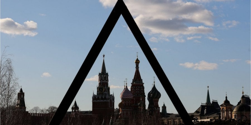 Поки всі стежили за Пригожиним. FATF відмовилася включати Росію до чорного списку — Україна протестує