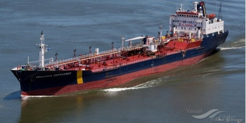 Старі танкери російського «тіньового флоту» на межі, потребують заміни — Bloomberg