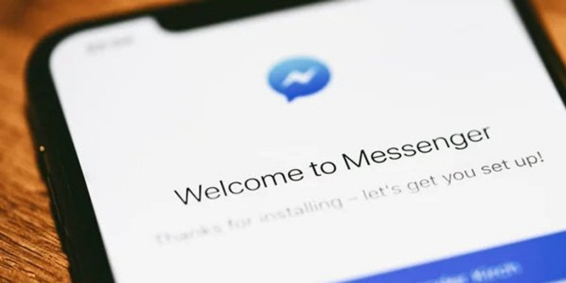 Забудьте про зручність. Материнська компанія Facebook вирішила закрити Messenger Lite на Android